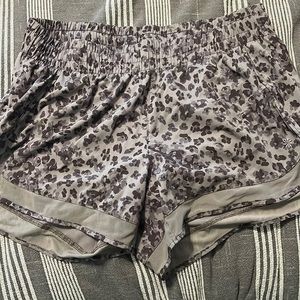 Athleta mesh racer run short 4”